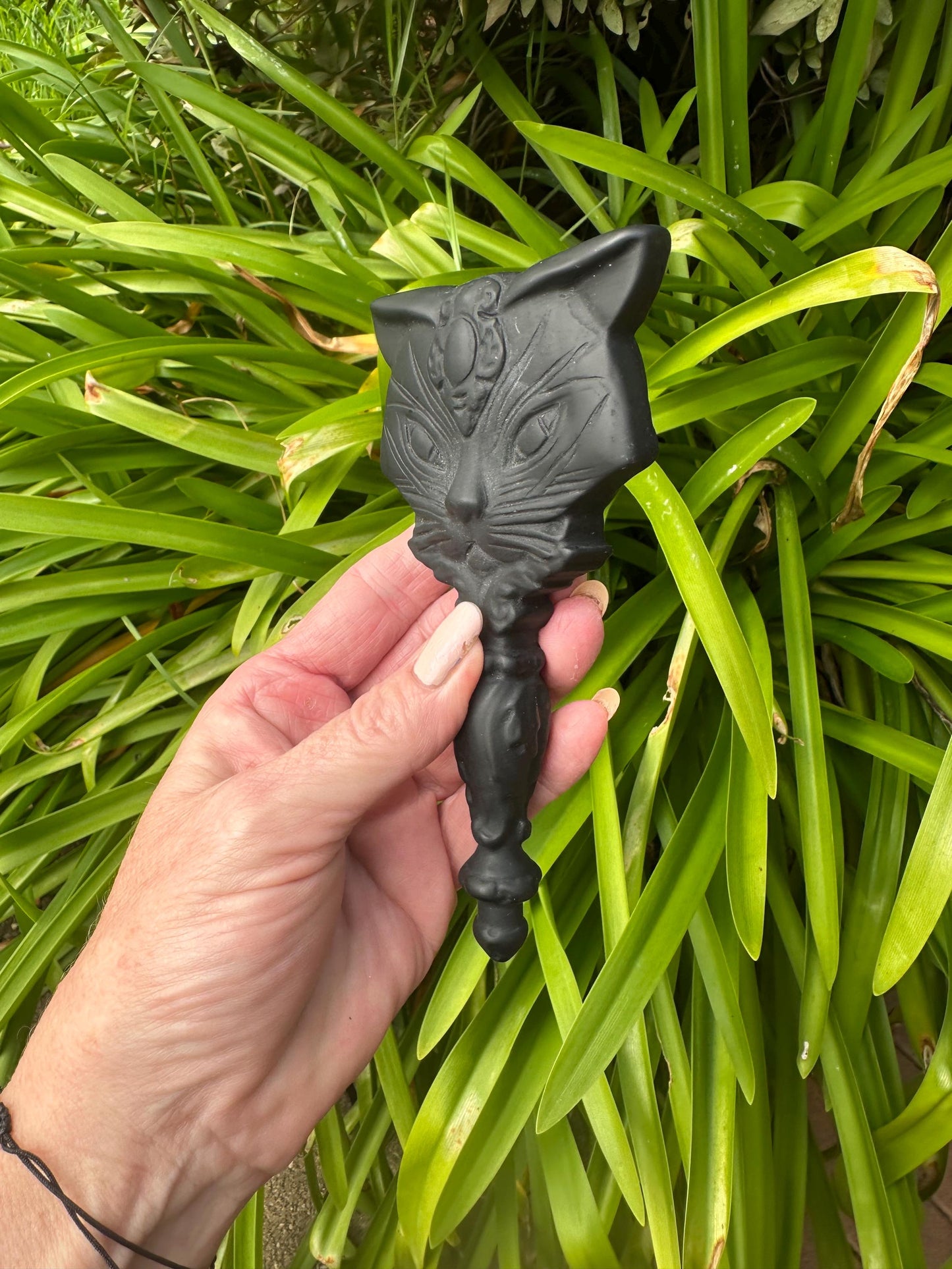 OBSIDIAN CAT MIRROR