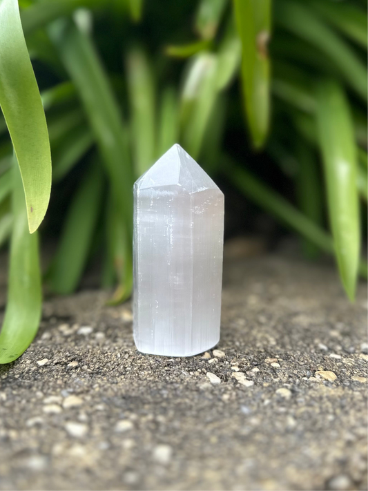 SELENITE TOWER
