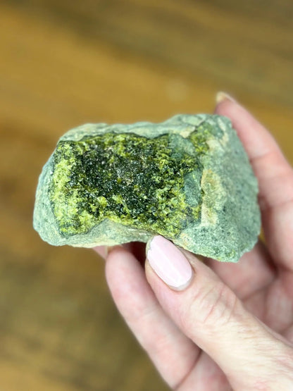 EPIDOTE SPECIMEN