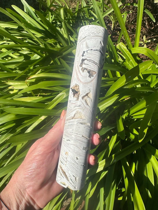 White MEXICAN AGATE CYLINDER with stand