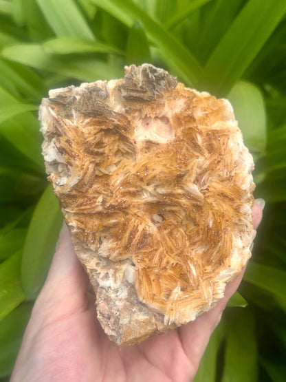 VANADINITE Specimen