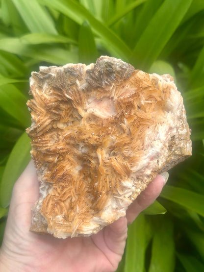VANADINITE Specimen