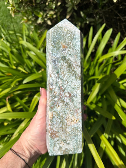 MOSS AGATE TOWER
