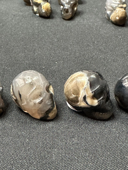 VOLCANO AGATE mini SKULLS