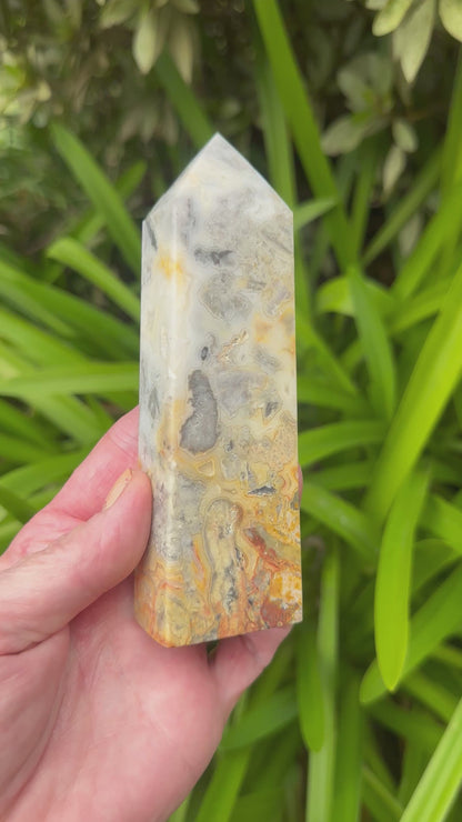 CRAZY LACE AGATE TOWER