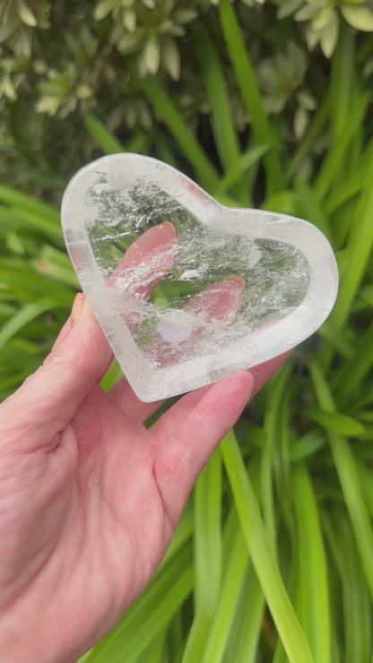 CLEAR QUARTZ HEART BOWL